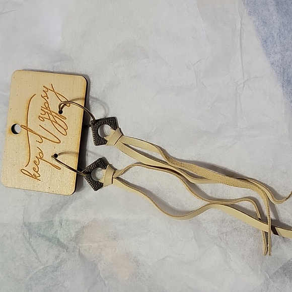 Keep It Gypsy Leather Tassels Dangle Earrings Sand Antiqued Hoops Rustic Metal - Picture 3 of 6